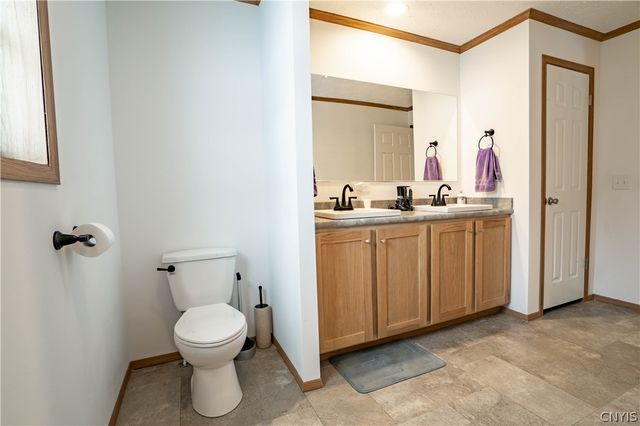 7077 Stearns Road, Floyd, NY 13440