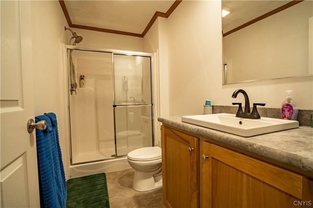 7077 Stearns Road, Floyd, NY 13440