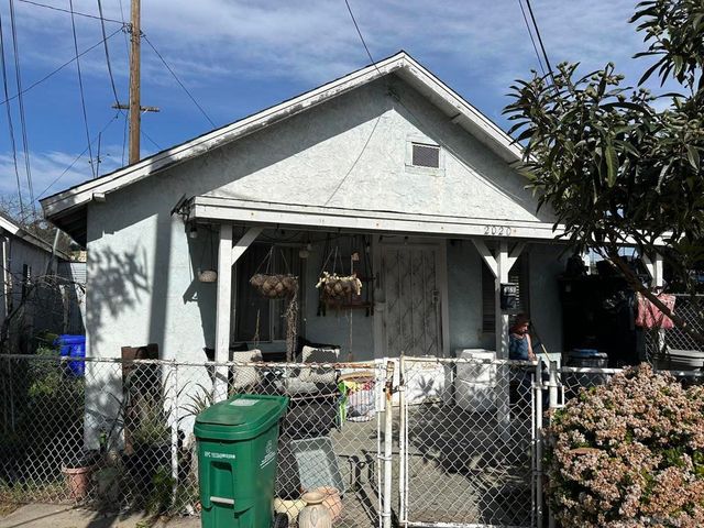 2010 Franklin Ave, San Diego, CA 92113