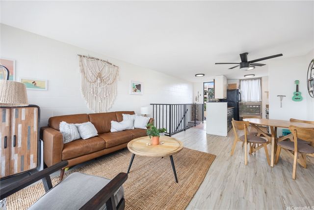 68-090 Au Street E304, Waialua, HI 96791