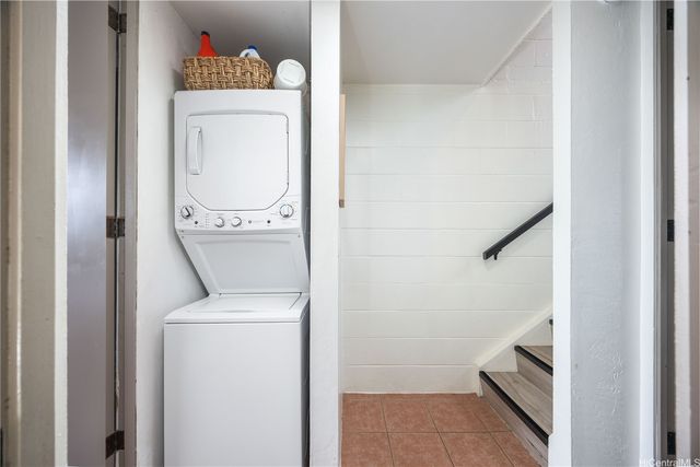 68-090 Au Street E304, Waialua, HI 96791