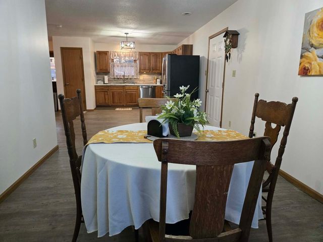 15610 Lakeview Lane, Mt Vernon, IL 62864