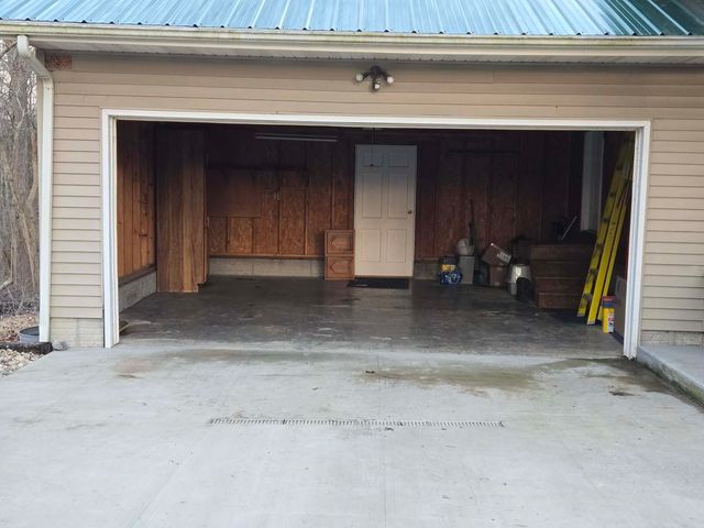 15610 Lakeview Lane, Mt Vernon, IL 62864