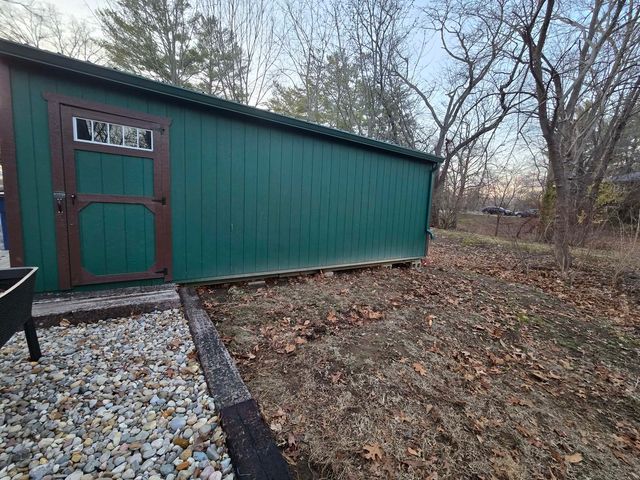 15610 Lakeview Lane, Mt Vernon, IL 62864