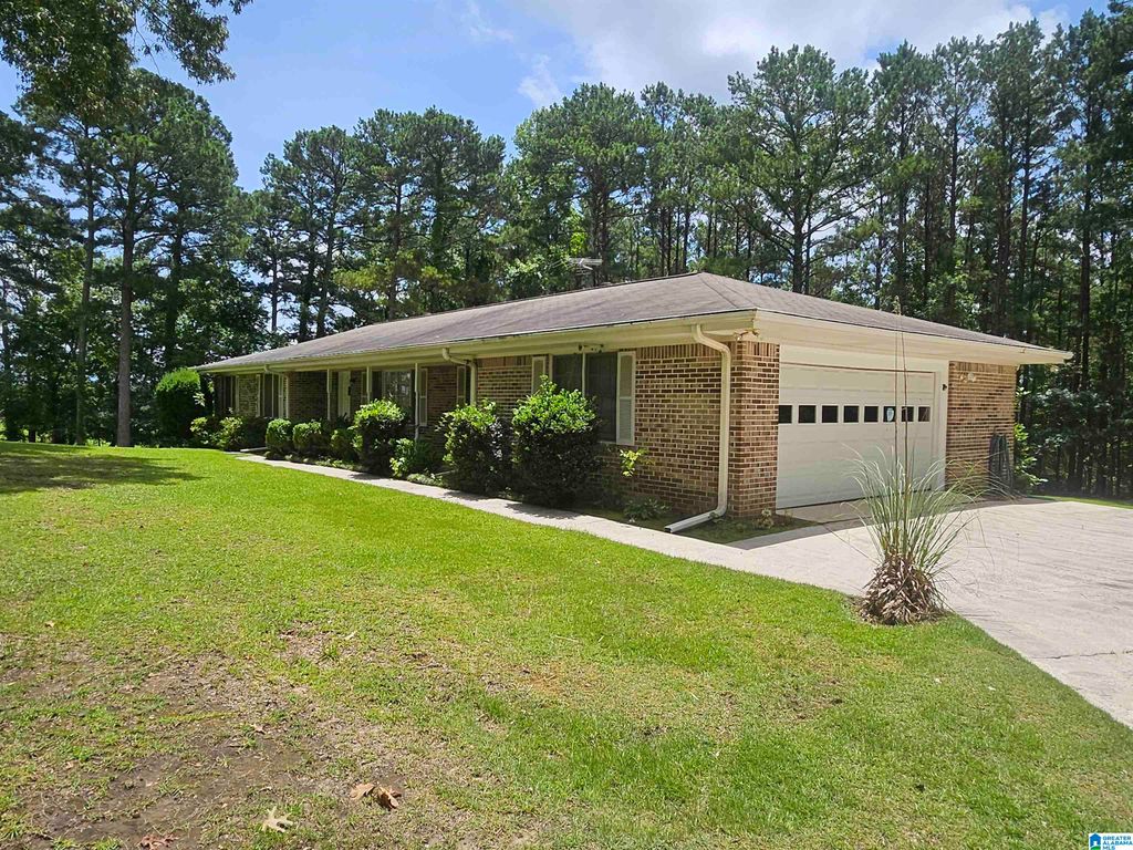 1120 RIDGE TRAIL, Warrior, AL 35180