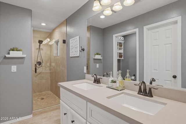 5008 E BLOOMFIELD Road, Scottsdale, AZ 85254