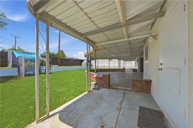 28561 Middlebury, Sun City, CA 92586