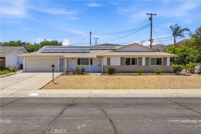 28561 Middlebury, Sun City, CA 92586