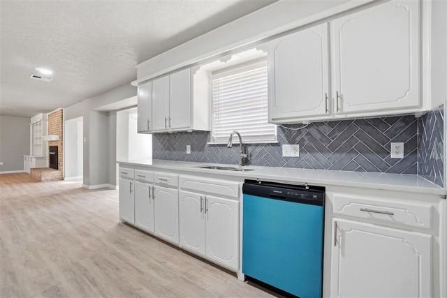 3105 NE Kingsbriar Cir, Lawton, OK 73507