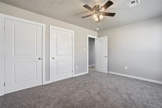 3105 NE Kingsbriar Cir, Lawton, OK 73507