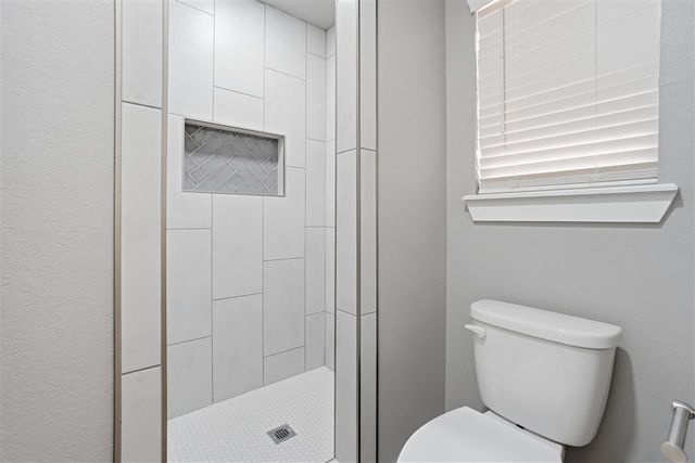 3105 NE Kingsbriar Cir, Lawton, OK 73507