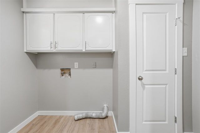 3105 NE Kingsbriar Cir, Lawton, OK 73507