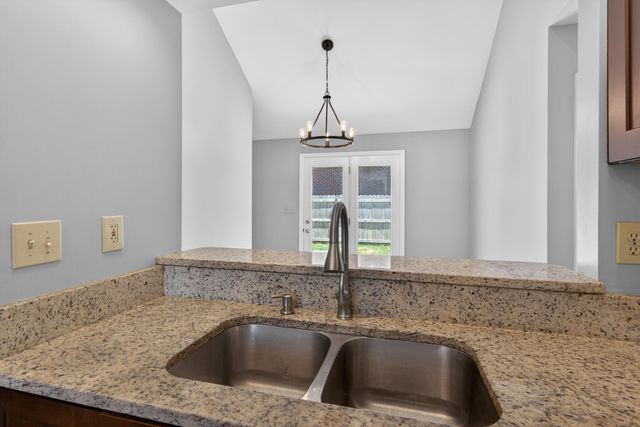 2181 Palomar Trace Drive, Lexington, KY 40513