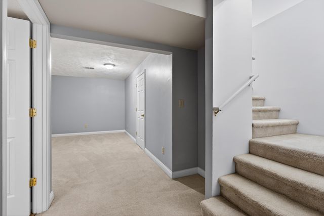 2181 Palomar Trace Drive, Lexington, KY 40513