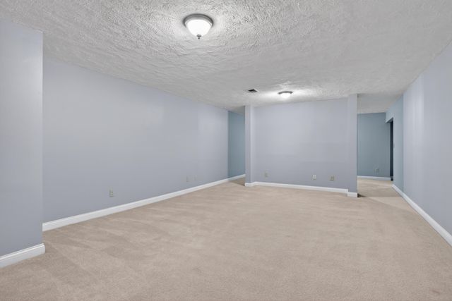 2181 Palomar Trace Drive, Lexington, KY 40513