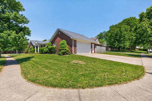 2181 Palomar Trace Drive, Lexington, KY 40513