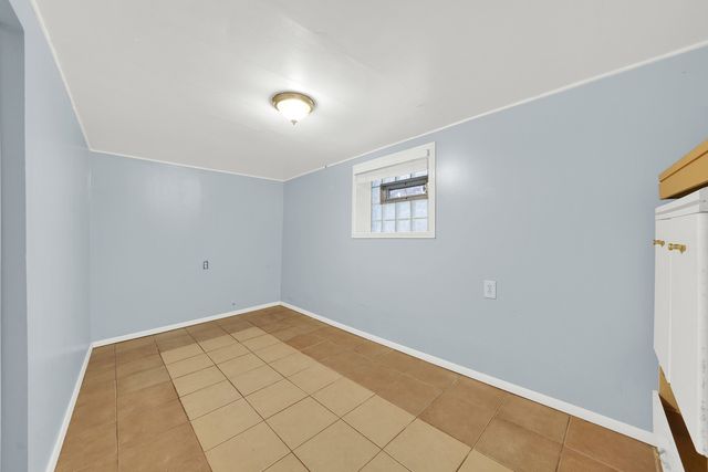 5216 S Artesian Avenue, Chicago, IL 60632