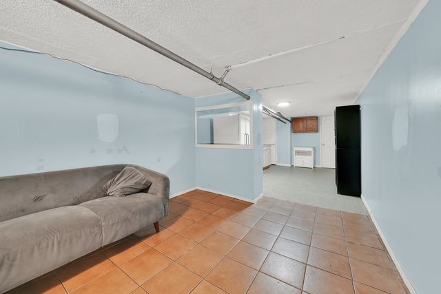 5216 S Artesian Avenue, Chicago, IL 60632