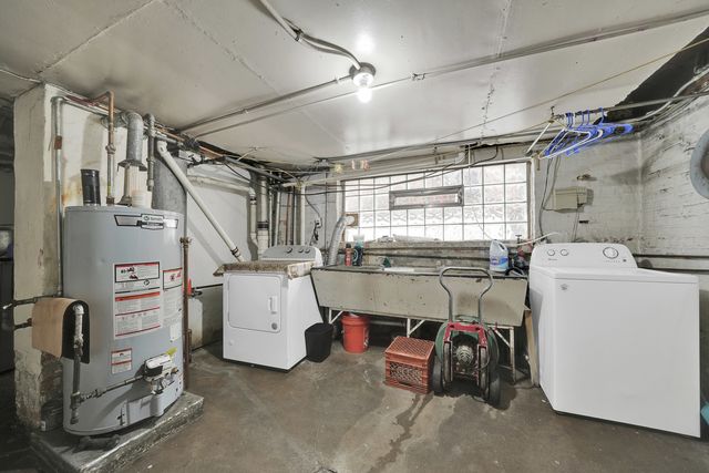 5216 S Artesian Avenue, Chicago, IL 60632
