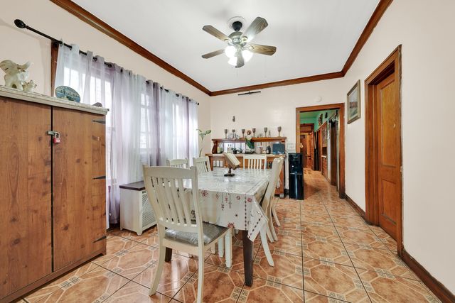 5216 S Artesian Avenue, Chicago, IL 60632