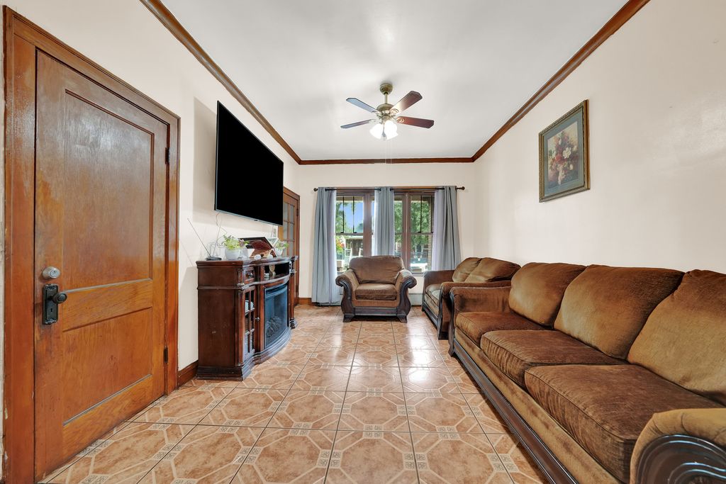 5216 S Artesian Avenue, Chicago, IL 60632 — photo 3