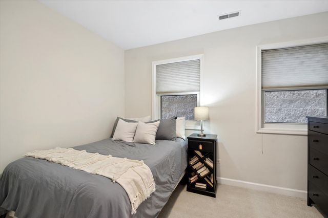 2648 N Seminary Avenue 2, Chicago, IL 60614