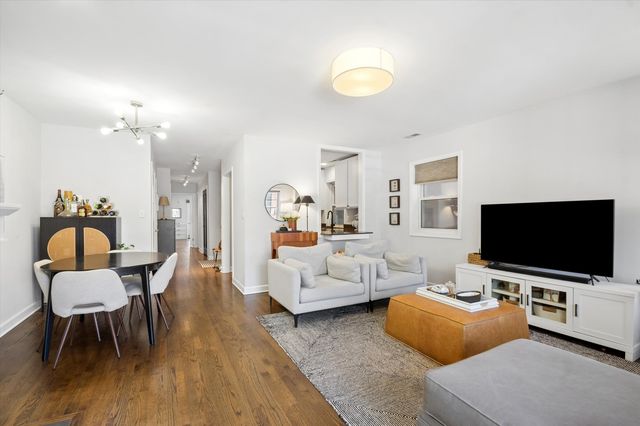 2648 N Seminary Avenue 2, Chicago, IL 60614