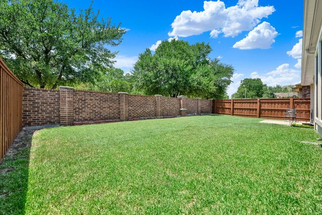 5724 New Castle Drive, Richardson, TX 75082