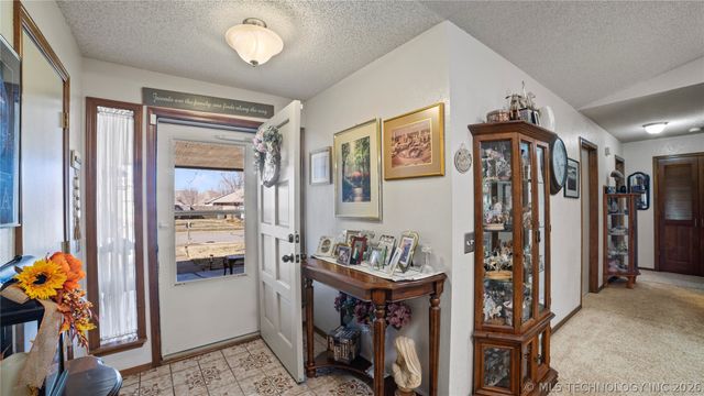 9901 N 107th East Avenue, Owasso, OK 74055