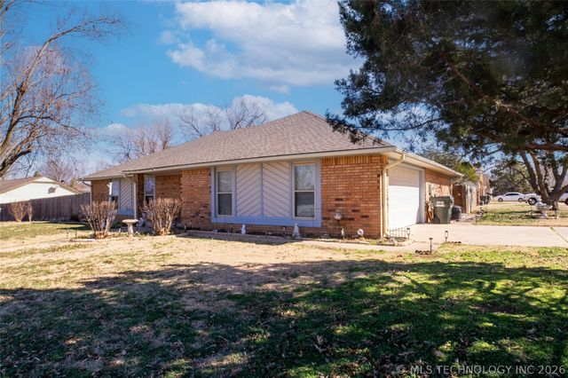 9901 N 107th East Avenue, Owasso, OK 74055