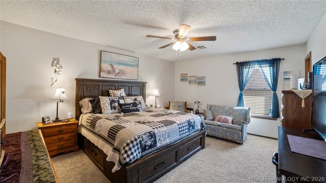 9901 N 107th East Avenue, Owasso, OK 74055