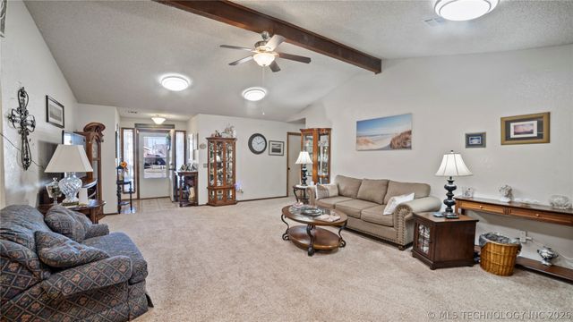 9901 N 107th East Avenue, Owasso, OK 74055