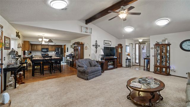 9901 N 107th East Avenue, Owasso, OK 74055