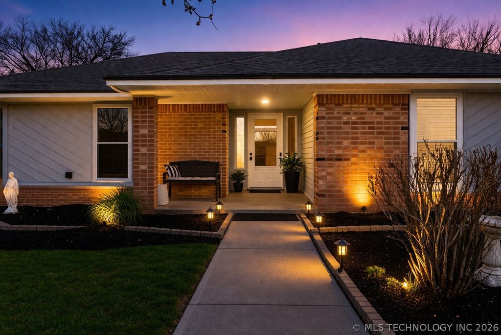 9901 N 107th East Avenue, Owasso, OK 74055