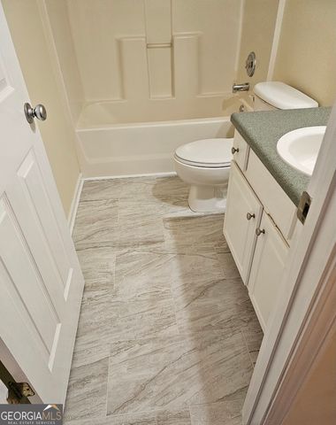20 Academy Court, Oxford, GA 30054
