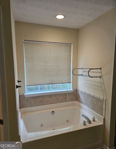 20 Academy Court, Oxford, GA 30054