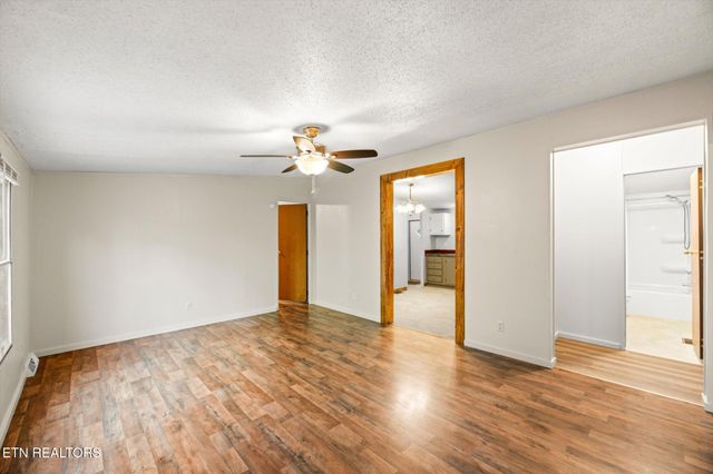1032 County Road 110, Athens, TN 37303