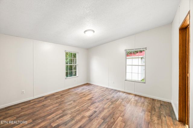 1032 County Road 110, Athens, TN 37303