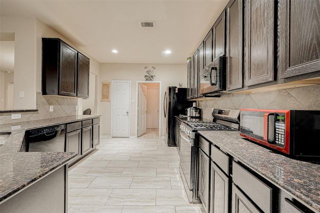 4815 Hackamore Brook Court, Katy, TX 77449