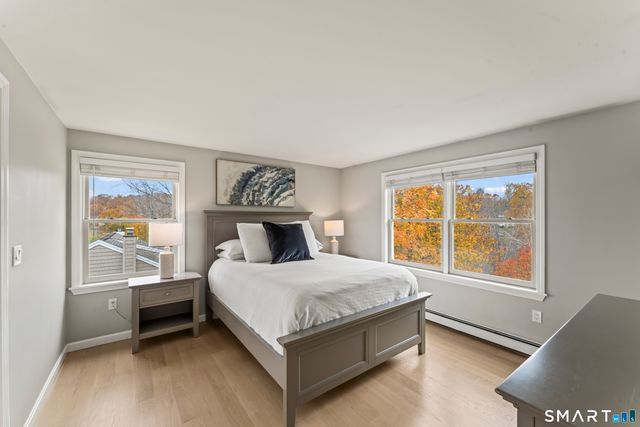 15 Berkshire Drive, Brookfield, CT 06804