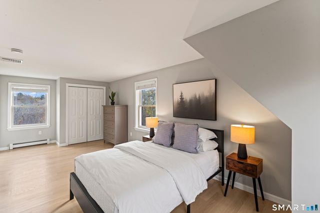 15 Berkshire Drive, Brookfield, CT 06804