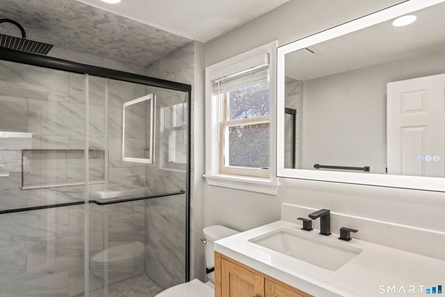 15 Berkshire Drive, Brookfield, CT 06804