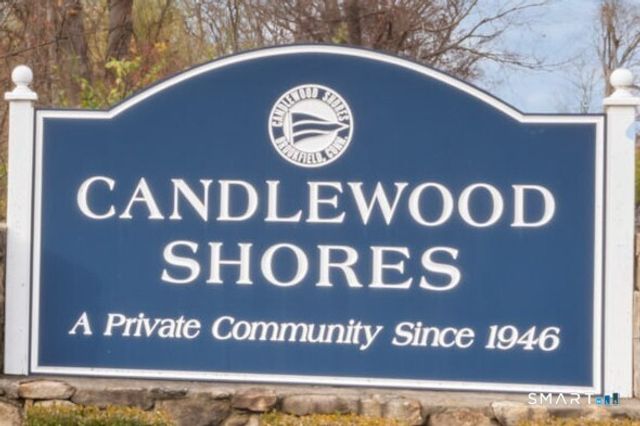 15 Berkshire Drive, Brookfield, CT 06804