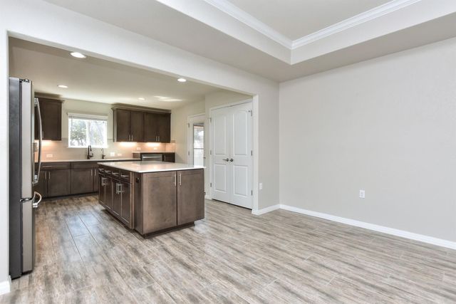 220 Comal LN, Georgetown, TX 78633