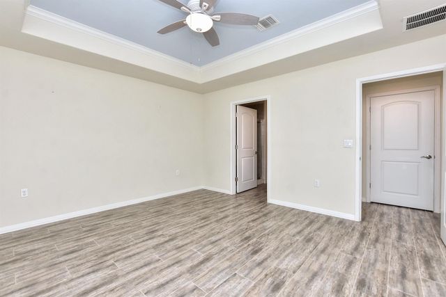 220 Comal LN, Georgetown, TX 78633