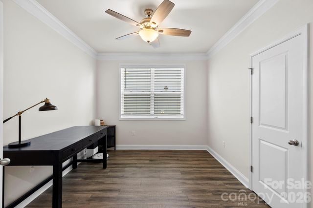 48 Thornberry Road, Hendersonville, NC 28792