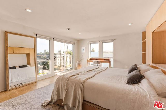 4215 Glencoe Avenue 405, Marina Del Rey, CA 90292