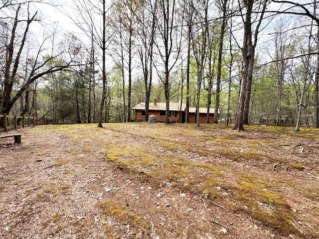 487 Wikle Road, Hayesville, NC 28904