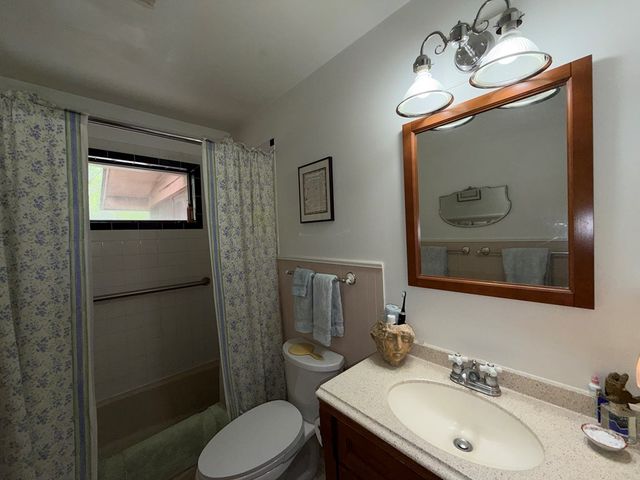 487 Wikle Road, Hayesville, NC 28904