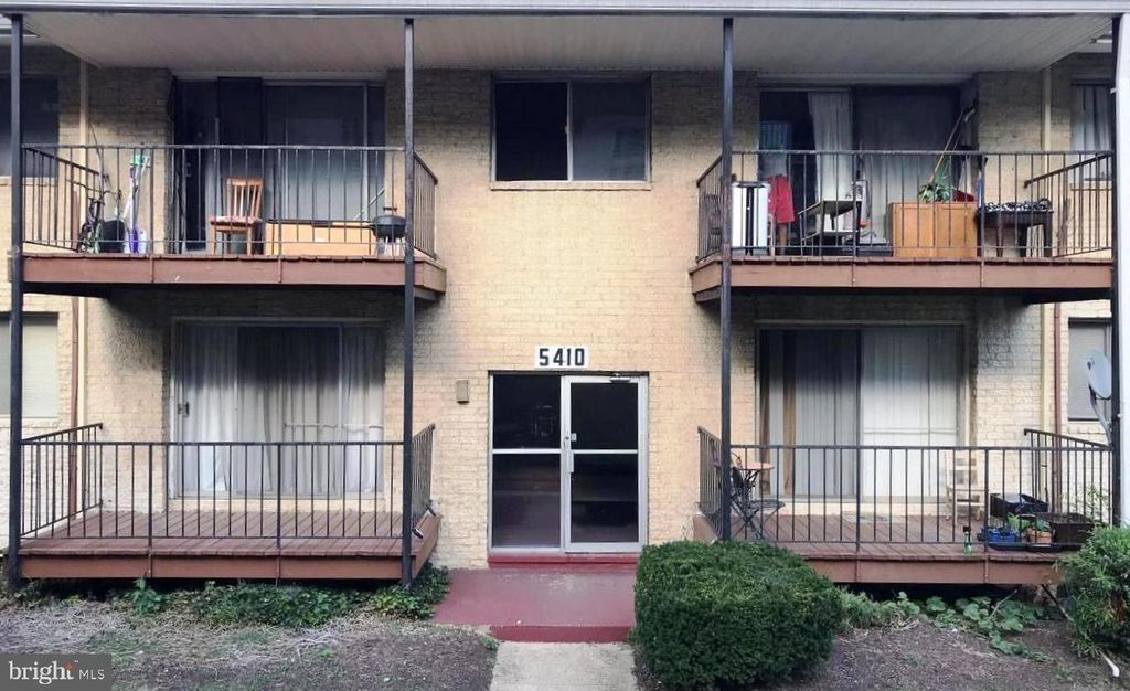 5410 85TH AVE #102, Hyattsville, MD 20784